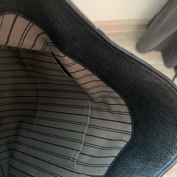 Louis Vuitton ‼️SOLD‼️ - Picture 8 of 13